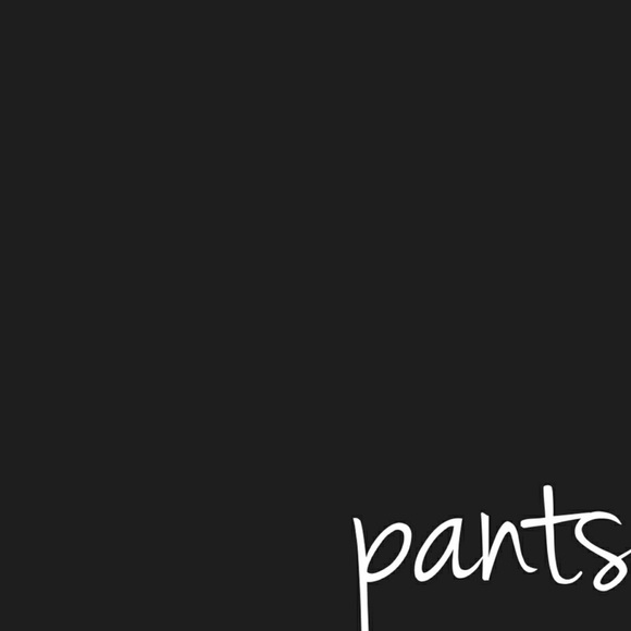 Iike this to see when more pants are posted 😊